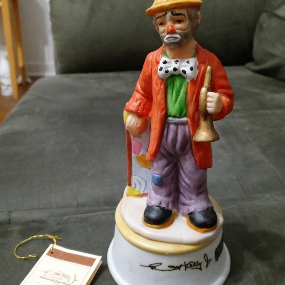 Emmitt Kelly Jr clown by Flambro